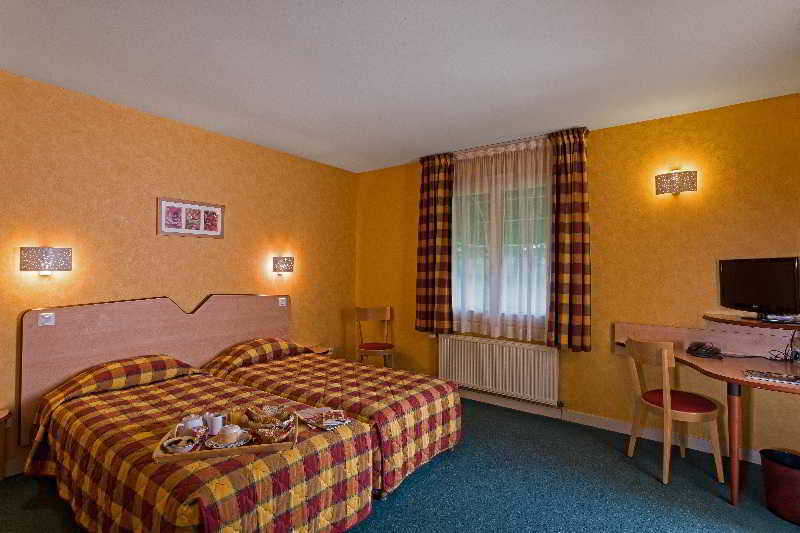 The Originals City, Hotel La Saulaie, Saumur Ouest Doué-la-Fontaine Exteriör bild